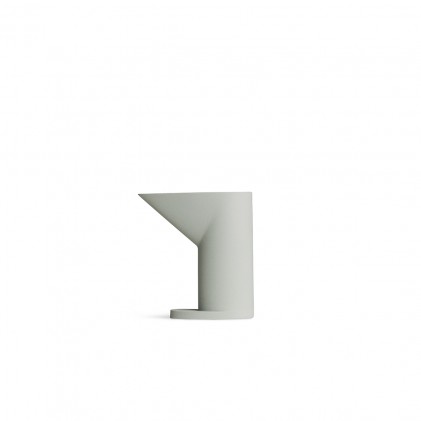 Pitcher Nose small