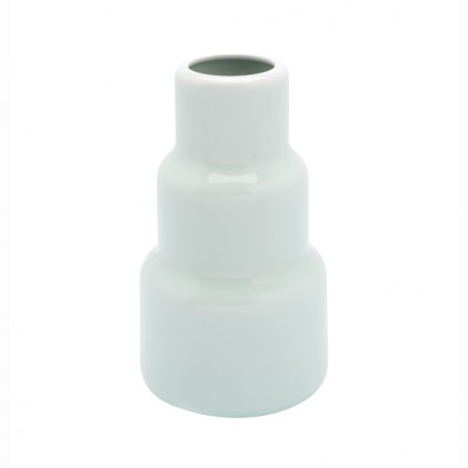 s.b. 65 vase low light blue
